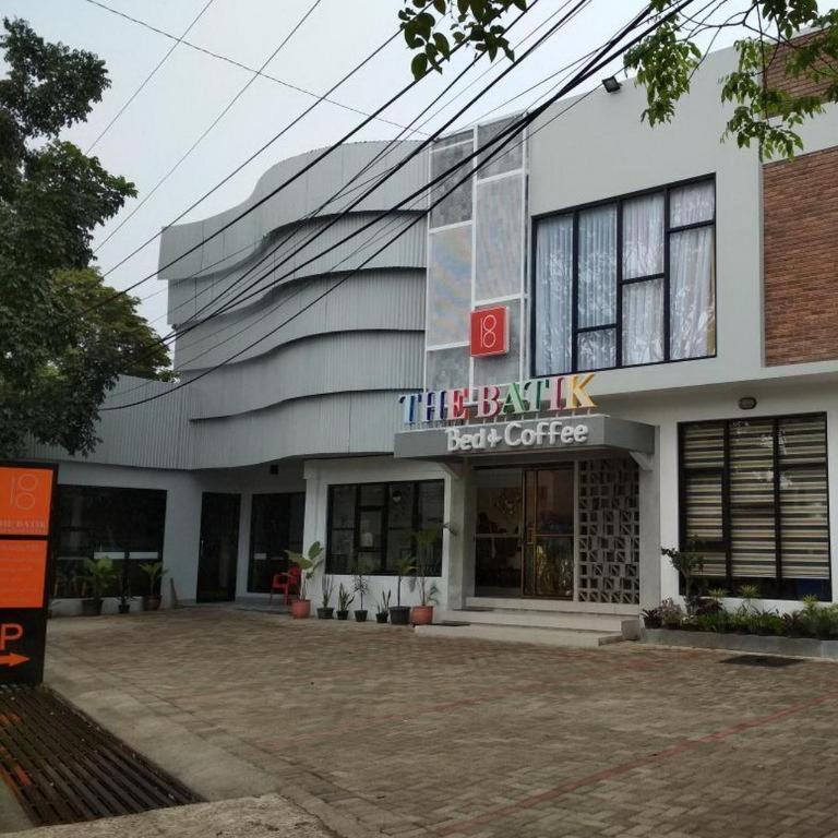 Hotel The Batik Bed And Coffee Bandung Extérieur photo
